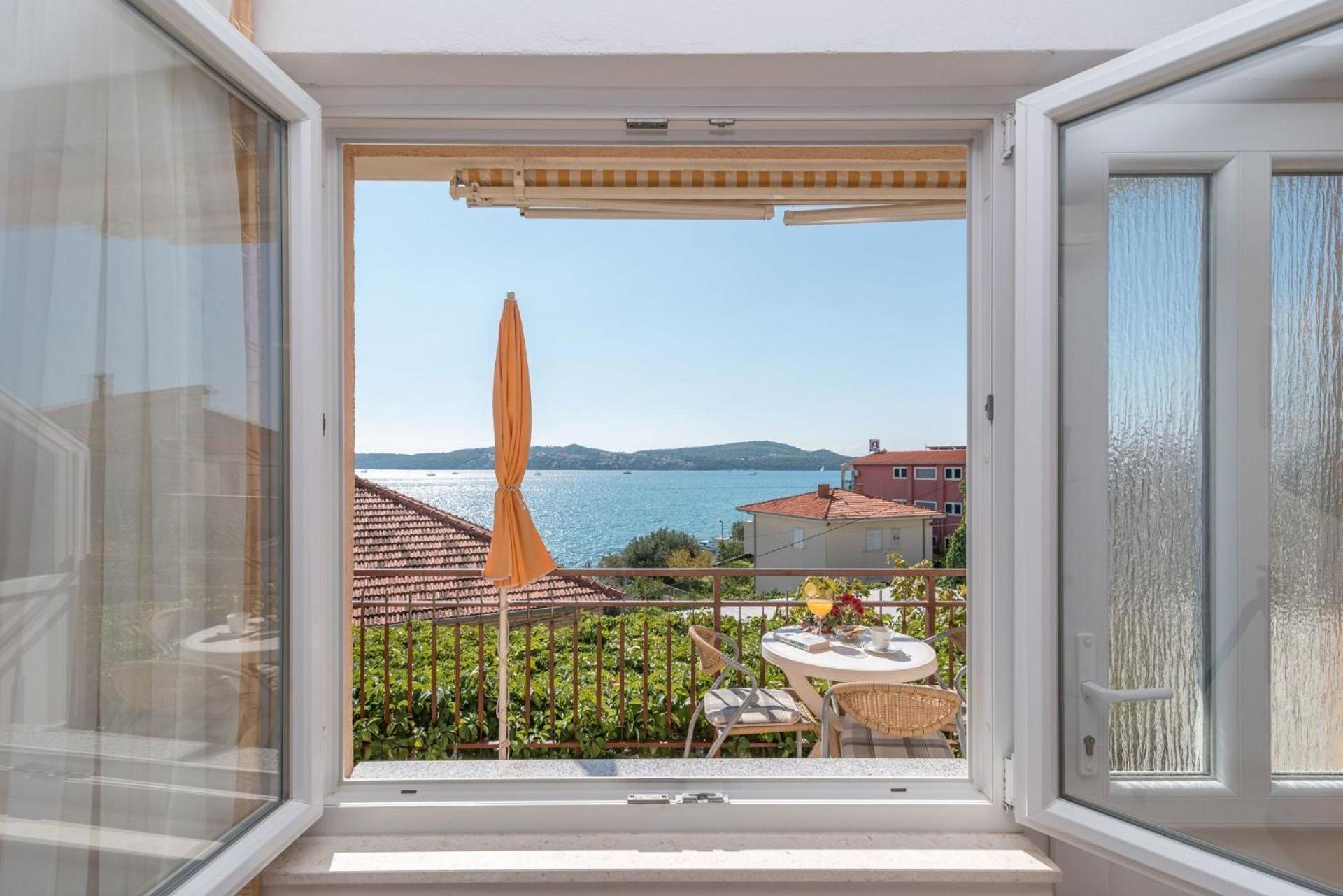 Apartments Vin Трогир Экстерьер фото