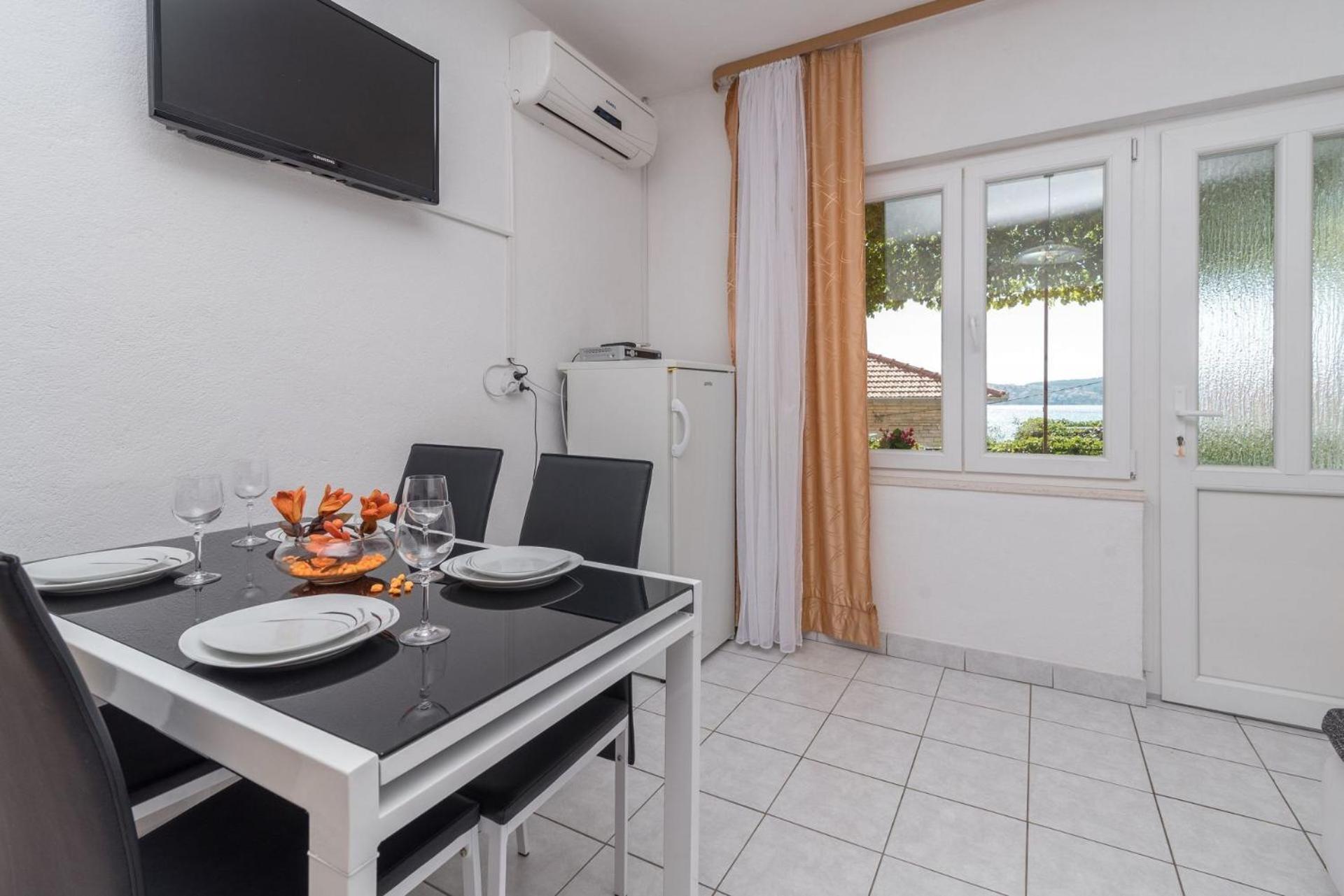 Apartments Vin Трогир Экстерьер фото
