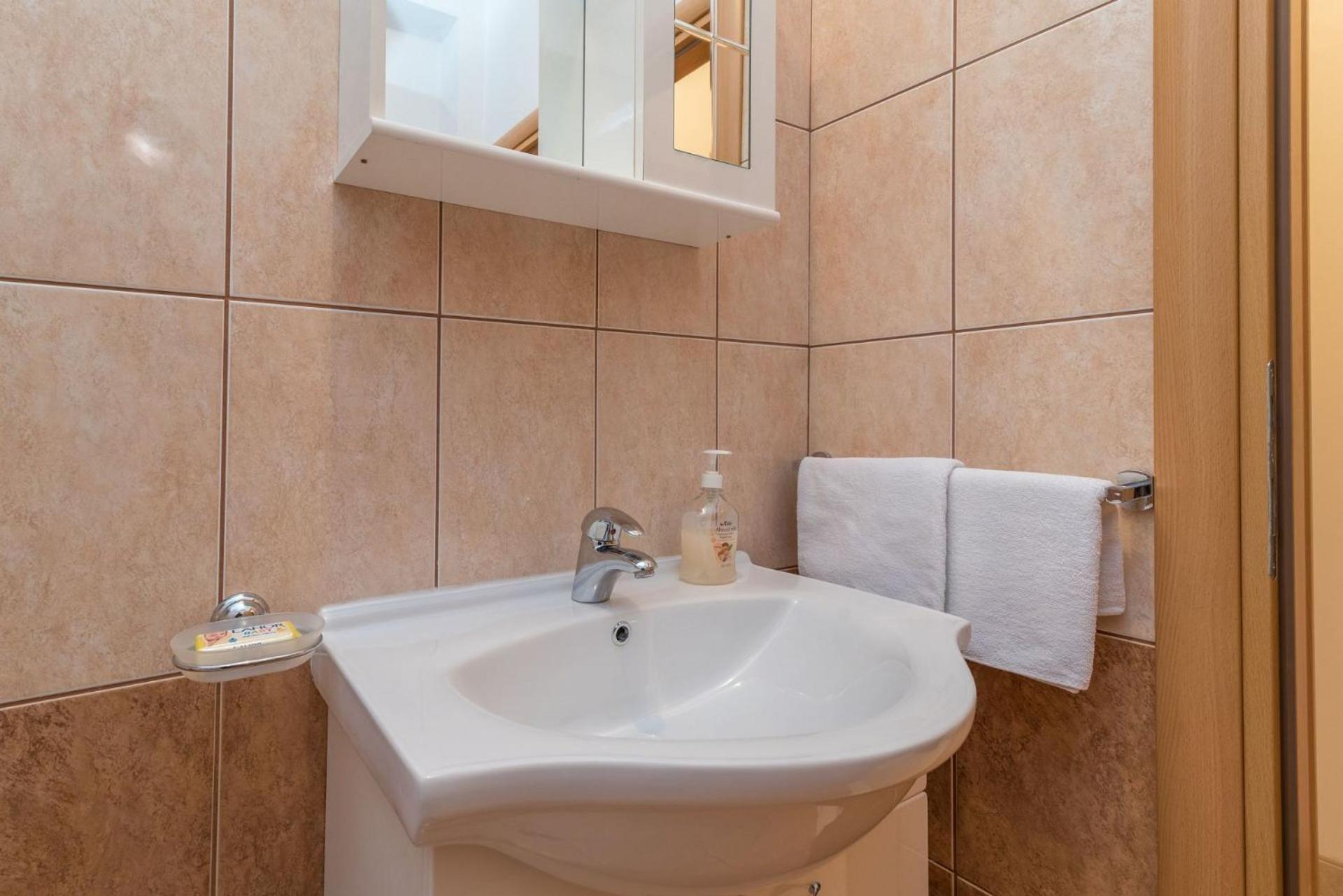 Apartments Vin Трогир Экстерьер фото